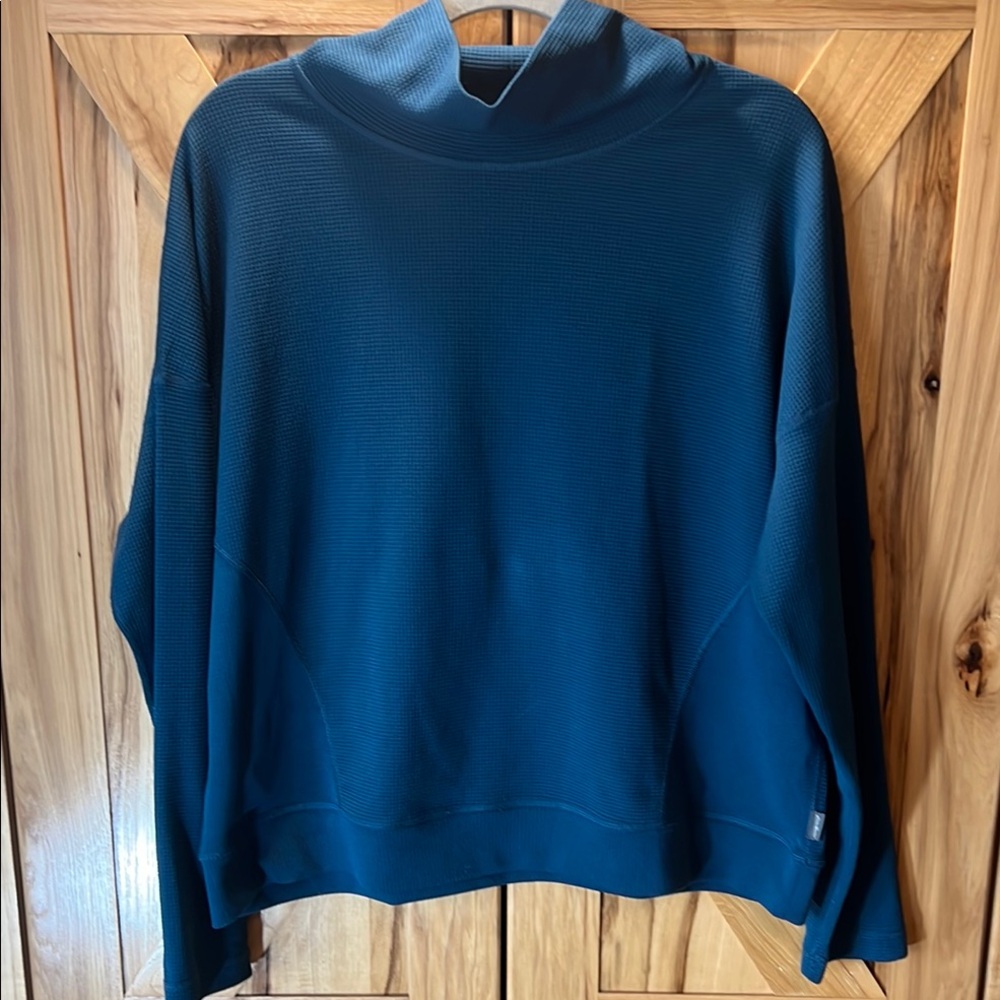 SALE🎉 Eddie BauerTeal Blue Mock Neck Shirt